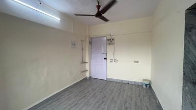 Living Room Image of 585 Sq.ft 1 BHK Apartment / Flat for sale in Dahisar East Mumbai for Rs. 7900000