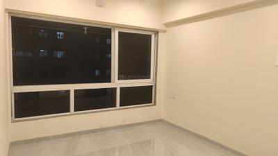 Living Room Image of 550 Sq.ft 1 BHK Apartment / Flat for rent in Earth Vintage, Dadar West Mumbai for Rs. 60000