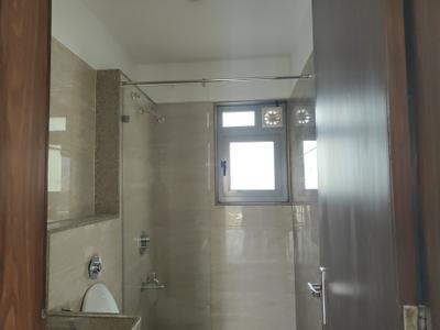 Image of 940 Sq.ft 2 BHK Apartment / Flat for sale in Amanora Adreno Towers, Hadapsar, Pune for Rs. 12500000