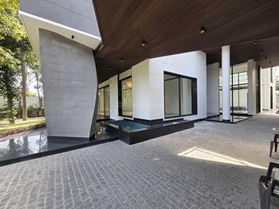 Image of 43560 Sq.ft 6 BHK Farm House for sale in DLF Farms, New Delhi for Rs. 330000000