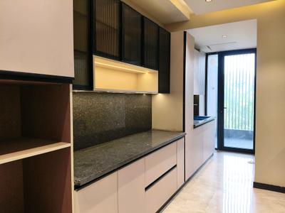 Kitchen Image of 2160 Sq.ft 3 BHK Builder Floor for sale in South City Floors 1, Sector 41 Gurgaon for Rs. 32900000
