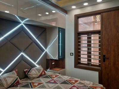 Bedroom Image of 550 Sq.ft 2 BHK Apartment / Flat for sale in Nawada New Delhi for Rs. 3500000