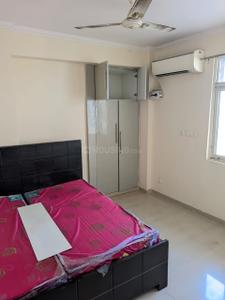 Bedroom Image of 950 Sq.ft 2 BHK Apartment / Flat for rent in Highend Paradise I, Raj Nagar Extension Ghaziabad for Rs. 14000