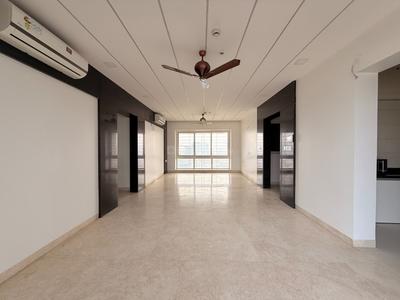 Living Room Image of 3057 Sq.ft 3 BHK Apartment / Flat for sale in Kundan Emirus, Baner Pune for Rs. 60000000