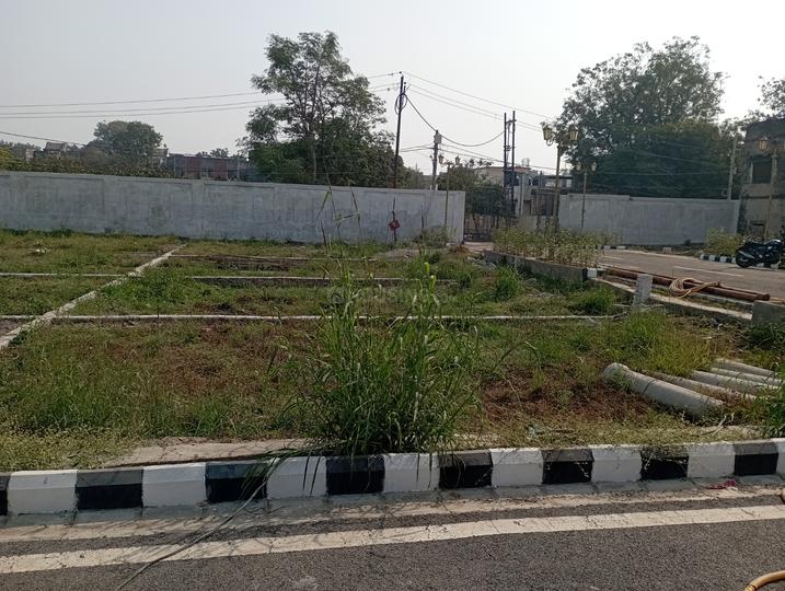 Imperial Aishbagh Gardens Main Image 1