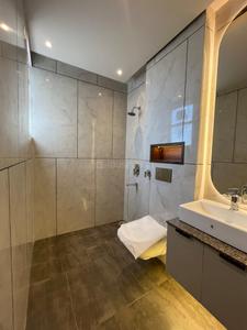 Bathroom Image of 1750 Sq.ft 3 BHK Apartment / Flat for sale in CRD Golden Castle, Dyalpur Mohali for Rs. 9500000