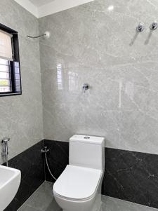 Bathroom Image of 1000 Sq.ft 2 BHK Independent House for rent in Piprali Sikar for Rs. 11000