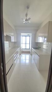 Kitchen Image of 1200 Sq.ft 3 BHK Apartment / Flat for rent in Kalpataru Magnus, Bandra East Mumbai for Rs. 200000
