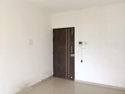 Living Room Image of 670 Sq.ft 1 BHK Apartment / Flat for rent in Unique Greens, Thane West Thane for Rs. 25000