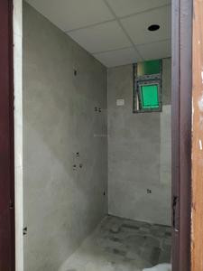 Common Bathroom Image of 1059 Sq.ft 2 BHK Apartment / Flat for sale in Vyam Metro Apartments, Noida Extension Greater Noida for Rs. 4041200