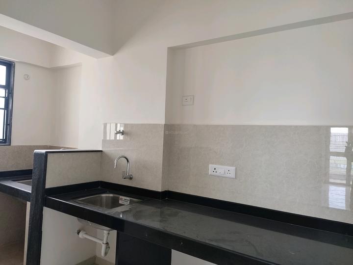 Unique Legacy Grand Main Image 1