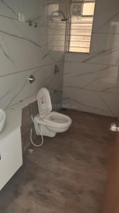 Bathroom Image of 2200 Sq.ft 3 BHK Apartment / Flat for rent in Kamaxi Heights , Harni Vadodara for Rs. 30000