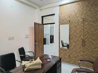 Bedroom Image of 1300 Sq.ft 3 BHK Apartment / Flat for sale in Govindpuram Ghaziabad for Rs. 5865333