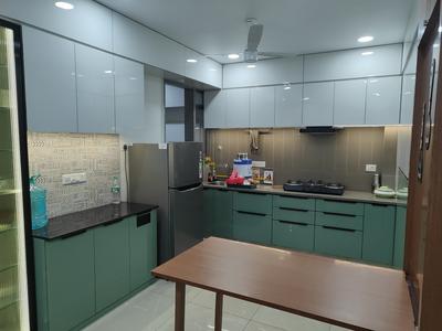 Kitchen Image of 2000 Sq.ft 3 BHK Apartment / Flat for rent in Avikam Giriraj, Zundal Ahmedabad for Rs. 40000
