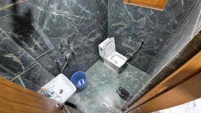 Bedroom Image of 900 Sq.ft 2 BHK Builder Floor for sale in Ganesh Nagar New Delhi for Rs. 7000000