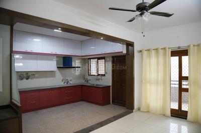Kitchen Image of 5300 Sq.ft 7 BHK Apartment / Flat for sale in Santacruz West Mumbai for Rs. 200000000