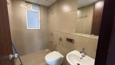 Bathroom Image of 859 Sq.ft 1.5 BHK Apartment / Flat for sale in Runwal Forests Tower 9 To 11, Kanjurmarg West Mumbai for Rs. 15900000