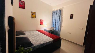 Bedroom Image of Shivay pg in Sector 63, Noida