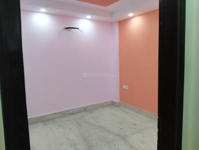 Bedroom Image of 850 Sq.ft 2 BHK Builder Floor for rent in Preet Vihar New Delhi for Rs. 21000