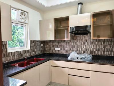 Kitchen Image of 2367 Sq.ft 4 BHK Builder Floor for sale in Sector 51 Gurgaon for Rs. 40000000