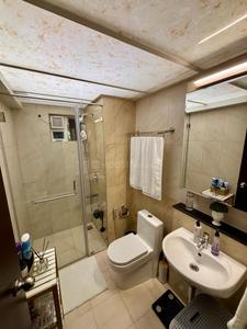 Bathroom Image of 2100 Sq.ft 4 BHK Apartment / Flat for rent in VGN Fairmont, Guindy Chennai for Rs. 155000