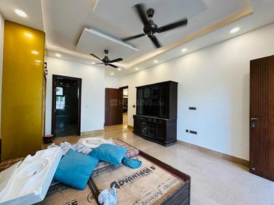 Bedroom Image of 4500 Sq.ft 5 BHK Farm House for sale in Sainik Farm New Delhi for Rs. 75000000