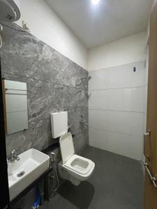 Bathroom Image of 1000 Sq.ft 1 BHK Apartment / Flat for rent in Mahalakshmi Nagar Indore for Rs. 15000