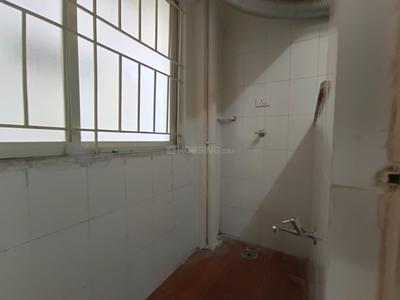 Bathroom Image of 550 Sq.ft 1 BHK Apartment / Flat for rent in Indira Nagar Bengaluru for Rs. 23000