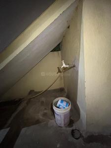 Bathroom Image of 1350 Sq.ft 1 BHK Independent House for rent in Hanamkonda Warangal for Rs. 8000