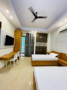 Hall Image of Urbanroomz pg near Baktawar Singh Chowk Gurgaon in Sector 39, Gurgaon