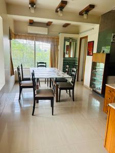 Hall Image of 1600 Sq.ft 3 BHK Apartment / Flat for rent in Deccan Gymkhana Pune for Rs. 125000