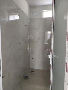 Common Bathroom Image of 2100 Sq.ft 4 BHK Villa for sale in Asdullapur Noida for Rs. 7885000