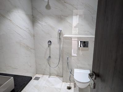 Image of 2300 Sq.ft 4 BHK Apartment / Flat for rent in Gamdevi, Mumbai for Rs. 450000