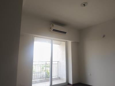 Bedroom Image of 1525 Sq.ft 3 BHK Apartment / Flat for rent in Godrej Woods, Sector 43 Noida for Rs. 75000