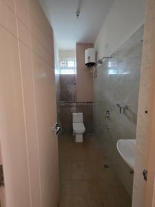 Bathroom Image of 1350 Sq.ft 3 BHK Builder Floor for rent in Singasandra Bengaluru for Rs. 42000