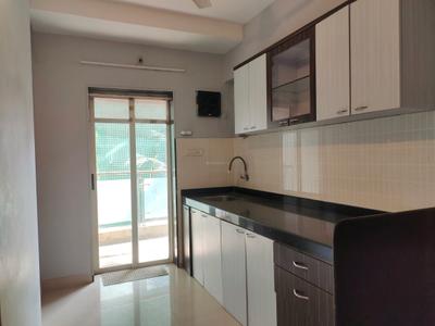 Kitchen Image of 900 Sq.ft 2 BHK Apartment / Flat for sale in Shree Mahavir Lamplight CHSL, Vile Parle West Mumbai for Rs. 40000000