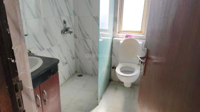 Image of 1080 Sq.ft 2.5 BHK Apartment / Flat for rent in Nimbus The Golden Palms, Sector 168, Noida for Rs. 32000