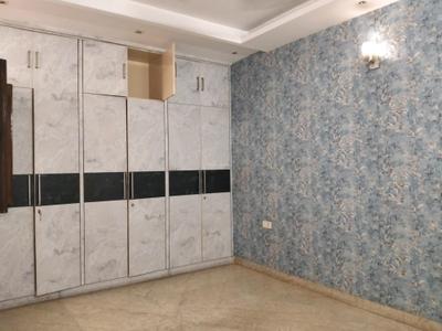 Bedroom Image of 1750 Sq.ft 3 BHK Builder Floor for sale in Paschim Vihar New Delhi for Rs. 23500000