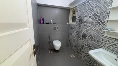 Image of 950 Sq.ft 2 BHK Apartment / Flat for sale in Kanakia Paris, Bandra East, Mumbai for Rs. 29000000