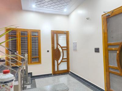 Bedroom Image of 1600 Sq.ft 2 BHK Independent House for rent in Lolai Lucknow for Rs. 18000