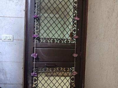 Bathroom Image of 1800 Sq.ft 3 BHK Builder Floor for sale in Rajouri Garden New Delhi for Rs. 25000000