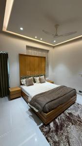 Bedroom Image of 2500 Sq.ft 3.5 BHK Apartment / Flat for sale in Adani Water Lily Ph 4 Towers C5 C6 C11 C12, Shantigram Ahmedabad for Rs. 24500000