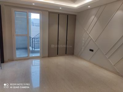 Bedroom Image of 4950 Sq.ft 4 BHK Builder Floor for sale in Punjabi Bagh New Delhi for Rs. 100000000