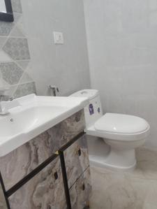 Image of 1050 Sq.ft 2 BHK Builder Floor for rent in Sector 48, Noida for Rs. 30000