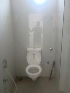Common Bathroom Image of 1737 Sq.ft 3 BHK Apartment / Flat for sale in Bandlaguda Jagir Hyderabad for Rs. 14000006