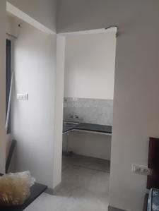 Kitchen Image of 200 Sq.ft 1 RK Apartment / Flat for rent in Scheme 103 Indore for Rs. 10000