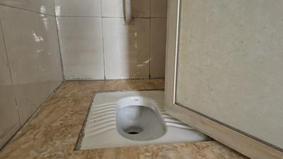 Bathroom Image of 660 Sq.ft 1 BHK Apartment / Flat for rent in Bhagwati Neelkanth Heights, Kalamboli Navi Mumbai for Rs. 18000