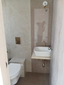 Image of 750 Sq.ft 2 BHK Apartment / Flat for rent in Kaveri Tower, Andheri West, Mumbai for Rs. 75000