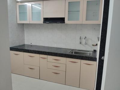 Kitchen Image of 925 Sq.ft 2 BHK Apartment / Flat for rent in Parklane Lifeseasons, Dhanori Pune for Rs. 21000