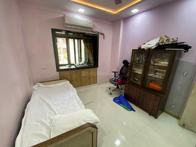 Bedroom Image of 650 Sq.ft 2 BHK Apartment / Flat for sale in Sion Mumbai for Rs. 18500000